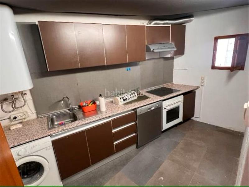 Foto 8d725a10-d4b1-435e-b895-cadaa3c32c8b. Lloguer casa amb calefacció a Siétamo