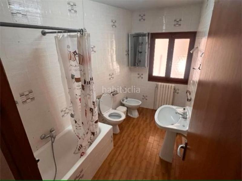 Foto c26a64c2-9157-4df5-82db-75ad948c03e8. Lloguer casa amb calefacció a Siétamo