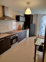 Piso en Santo Domingo y San Martín. Piso 3 dormitorios, salón, cocina y dos baños