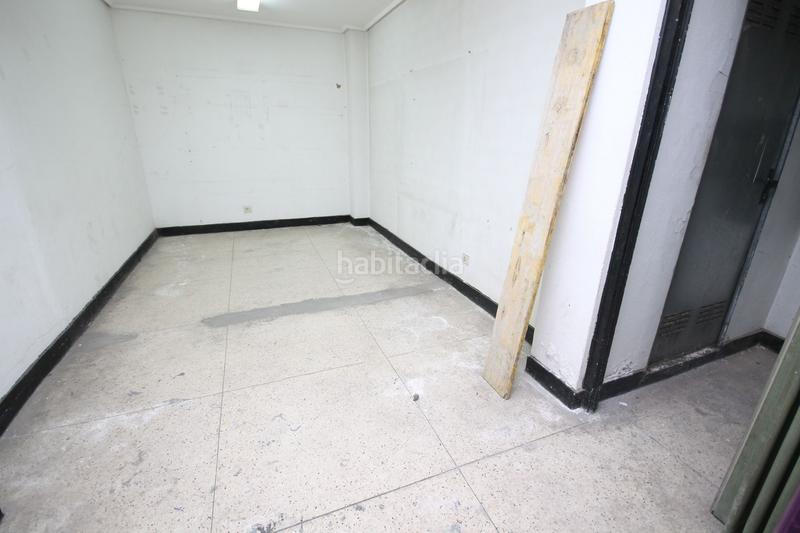 Foto 3db89624-b2b6-46c8-a2ce-ab24f5842488. Local commercial dans doctor fleming 17-19 dans Mamariga Santurtzi