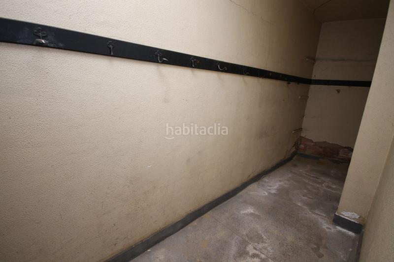 Foto 7853fd03-f33e-470e-9d2b-c6f70bc84a89. Local commercial dans doctor fleming 17-19 dans Mamariga Santurtzi