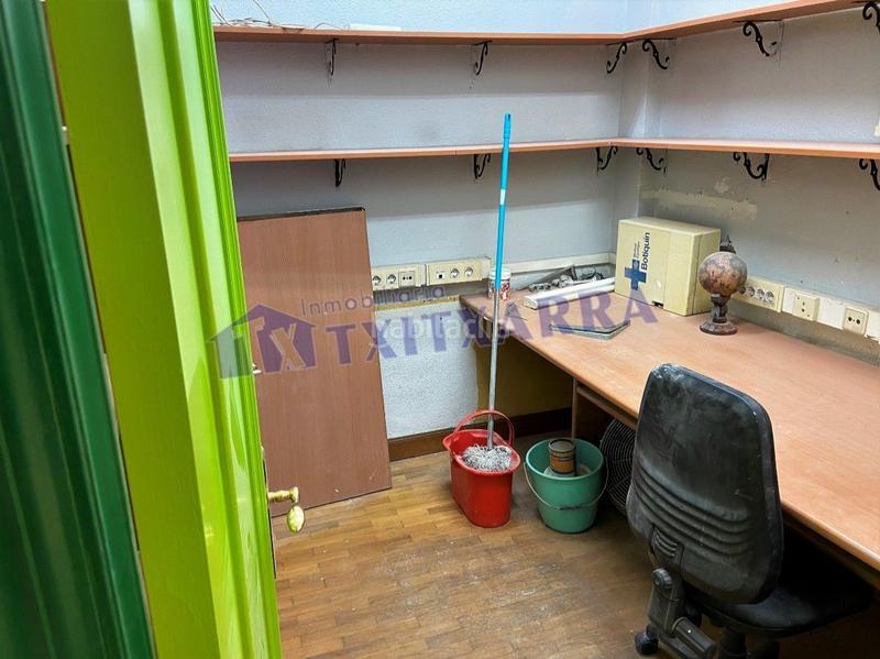 Foto 14500af2-53db-4439-9852-e728afa8233c. Affitto locale commerciale in Centro Santurtzi