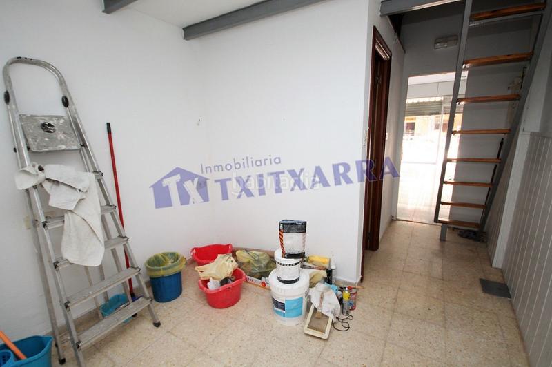 Foto d3cf449e-72e2-435e-947a-a69eb0dbbc1c. Location local commercial dans la txitxarra - murrieta - parke Santurtzi Santurtzi