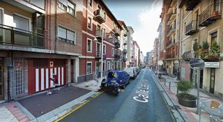 Aparcament cotxe a Las viñas 28