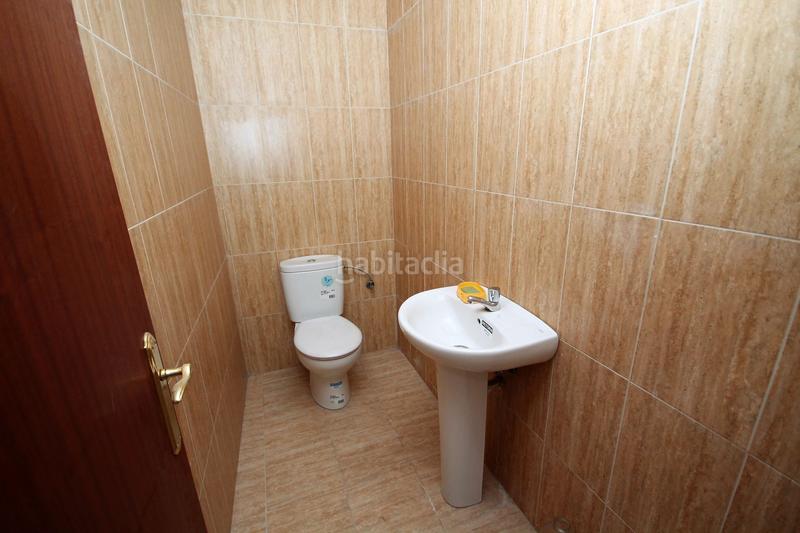 Foto 9c153bed-9c74-4bc5-acb4-9d081f352a88. Lloguer local comercial a la txitxarra - murrieta - parke Santurtzi Santurtzi