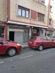 Local commercial à Las Viñas. Lonja en venta zona ambulatorio