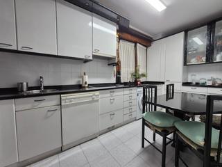 Pis a La Txitxarra - Murrieta - Parke Santurtzi. Piso en zona txitxarra de 85 m2  entrar a vivir parcela cerrada