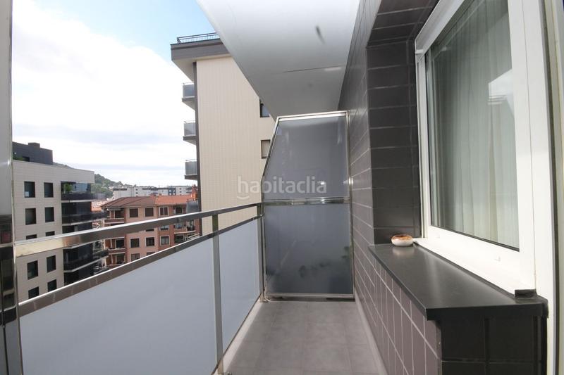 Foto e1b02ae3-f581-4238-9205-8a3856aef6b5. Piso exclusiva! piso en venta en plaza coscojales ascensor terraza 90 m2 en Santurtzi