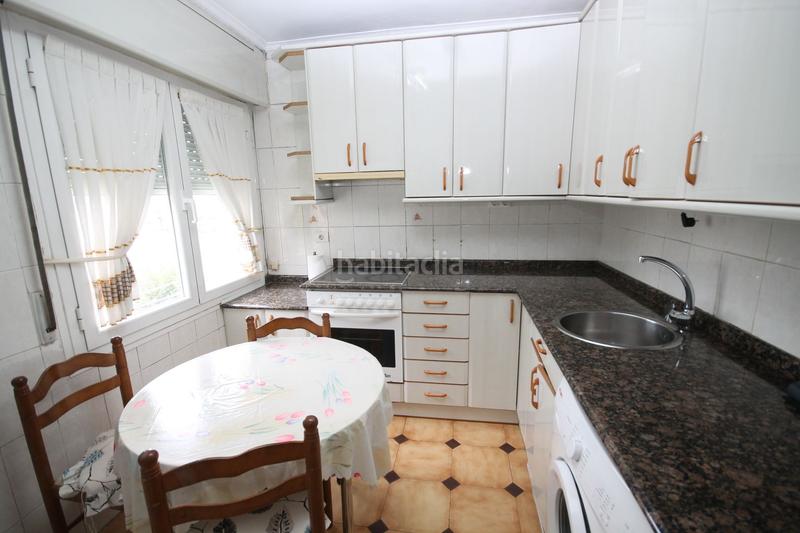 Foto ec1e2bf1-1035-4f67-8b1b-0d07c71f24db. Piso exclusiva! piso en la sardinera con ascensor y vistas en Santurtzi