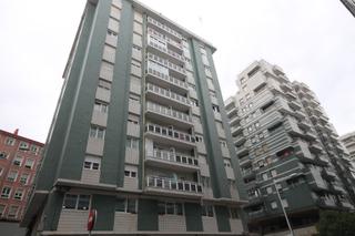 Appartement  Sor natividad. Exclusiva! piso en zona nuestra señora de begoña  ascensor  todo