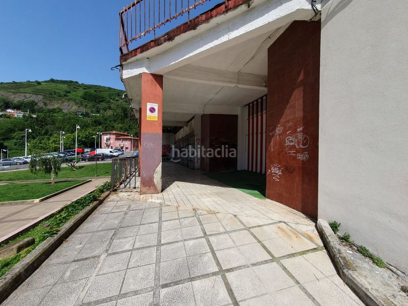 Foto 0e68bb2b-bcd9-457a-aed2-48f6583d9904. Aparcament cotxe a Mamariga Santurtzi