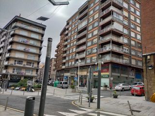 Appartamento  Juan xxiii. Piso supercentrico con parcela de garaje  c juan xxii   ascensor