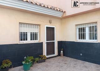 Reihenhaus  Calle juan pérez. Duplex en la aparecida