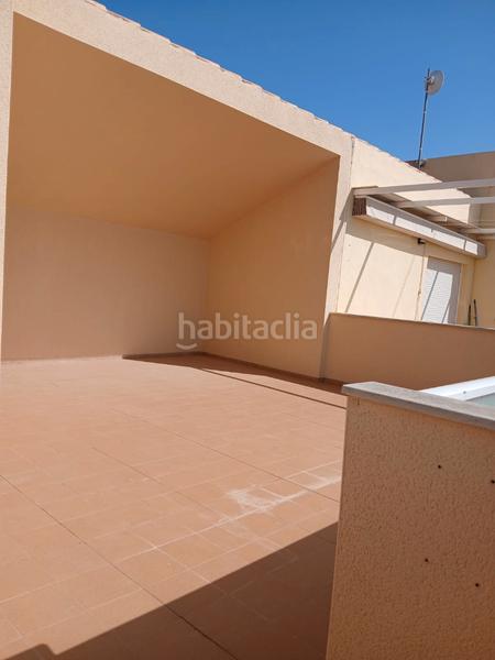 Foto 6a6e93f7-f1de-4a1e-88da-ea4ca27813cd. Pis amb aparcament a Centro Alcázares (Los)