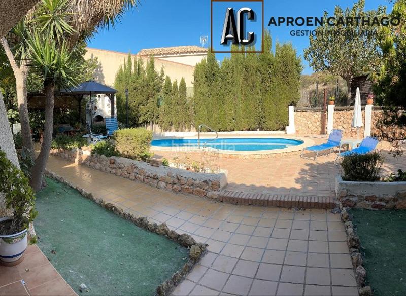 Foto 42b29a89-2311-4dd1-ae9d-5b4bbed19e6a. Chalet avec cheminée parking piscine dans Canteras Cartagena