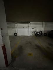 Aparcament cotxe  Avenida de colon. Plaza de garaje en avenida de colon