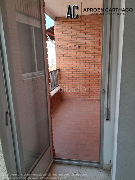 Foto 21bd01d2-e922-4185-9d1e-9f56f50c63e9. Pis amb aparcament a Centro Alcázares (Los)