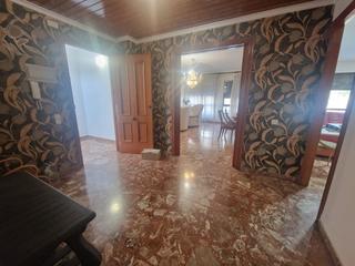 Casa a Alberic. Amplisima casa con grandes terrazas y espectacular garaje