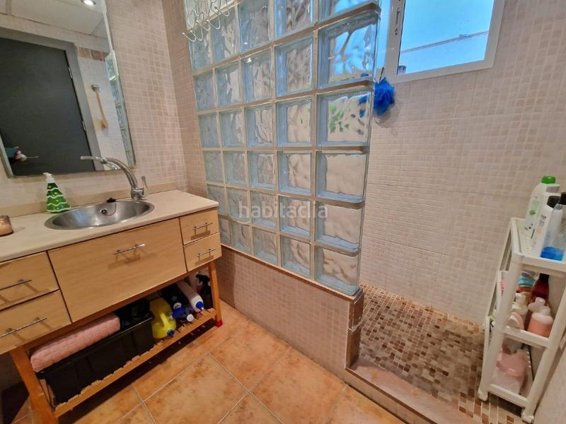 Foto 25f6ad5f-1ad6-45a7-9101-71555476e8a3. Gebäude in Guadassuar