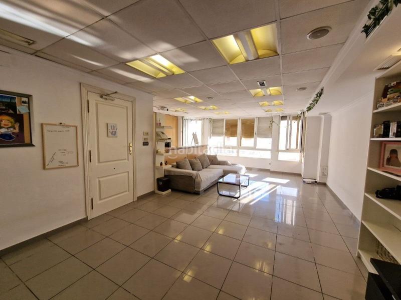 Foto 84a3e7a4-3241-4011-a750-77cc2dbdfea9. Gebäude in Guadassuar