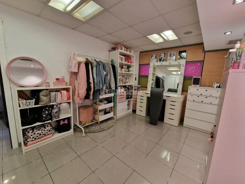 Foto b96a255a-67fe-40ad-a4db-87596a3db342. Gebäude in Guadassuar