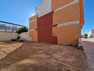 Terreny residencial a Guadassuar. Parcela urbana centrica