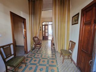 Casa a Benicull De Xúquer. Casa independiente con grandes posibilidades para reformar a tu