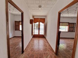 Casa a Alcúdia de Crespins (l´). Casa amplia y centrica con terrazas