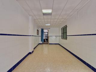 Casa a Llaurí. Casa centrica para reformar completamente a tu gusto