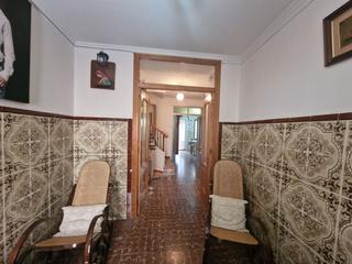 Casa a Alcúdia de Crespins (l´). Amplia casa centrica con posibilidad de habilitar 2 viviendas in