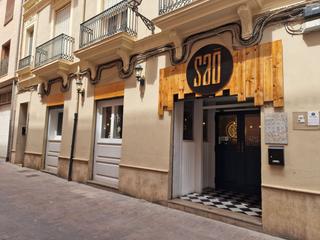 Pas-de-porte Local commercial à La Vila. Barrestaurante en pleno centro en traspaso