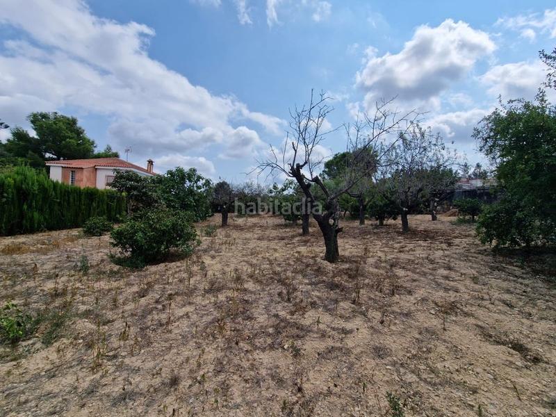 Foto daaa4a03-6443-43db-8e3f-646777da727c. Casa chalet independiente bien situado con amplio terreno en Monserrat