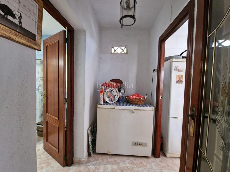 Foto f8db160c-7026-4471-85a0-1b53b444c5c0. Casa chalet independiente bien situado con amplio terreno en Monserrat