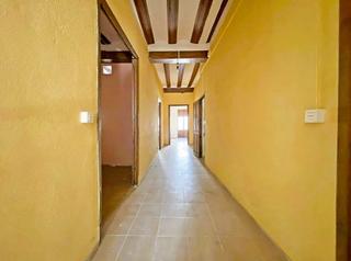 Casa a Benigànim. Casa centrica con 2 viviendas independientes