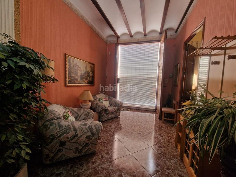 Foto 2ecccae8-af64-45d8-88c5-3d813e4816c2. Casa  amplia y centrica en buen estado y con garaje en Alberic