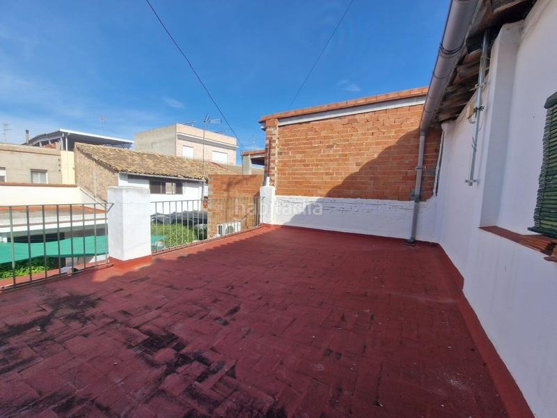 Foto 605e5141-2db6-41e5-b4a2-7bdc92916b83. Casa  amplia y centrica en buen estado y con garaje en Alberic