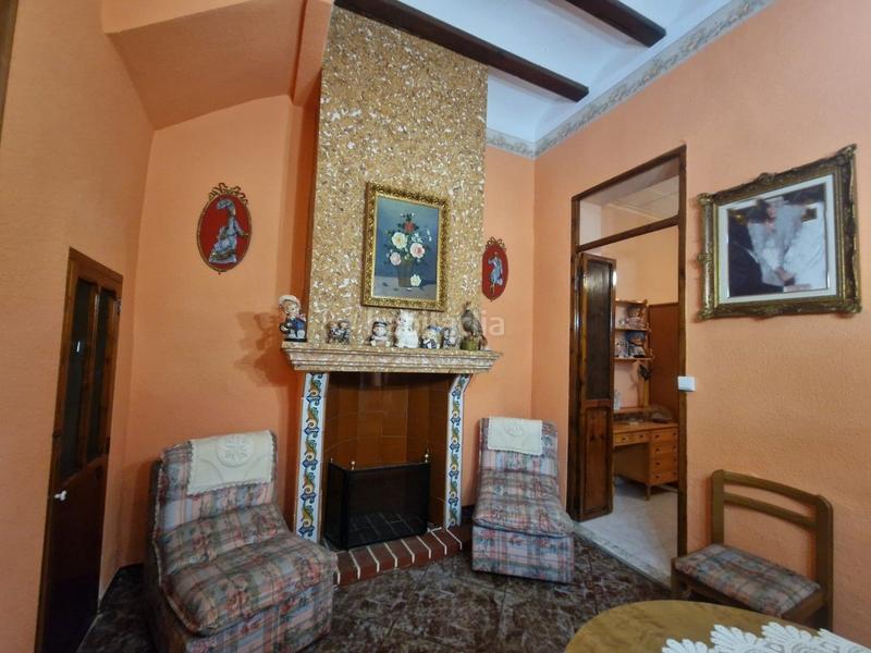 Foto 6b2507c8-8e22-4b00-9777-be01cd2f2e82. Casa  amplia y centrica en buen estado y con garaje en Alberic