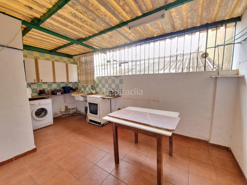 Foto e9bd0f93-ca79-446d-b7ee-b9c03f19ef55. Piso centrico y bien ubicado con terraza en Plaza Xúquer Paiporta