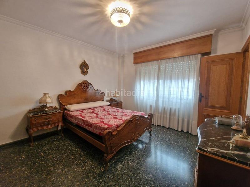 Foto 01f49dcf-3978-4d39-a765-3cc308590176. Edificio  centrico de 3 viviendas en perfecto estado con garaje y trastero en Alberic