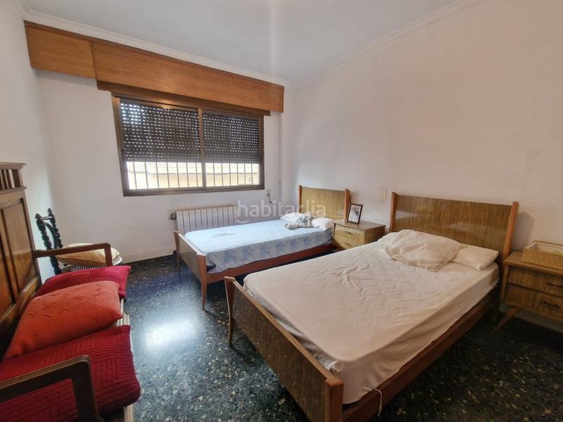 Foto 1a5a206a-3fd3-4095-8c9a-0570c293cd16. Edificio  centrico de 3 viviendas en perfecto estado con garaje y trastero en Alberic