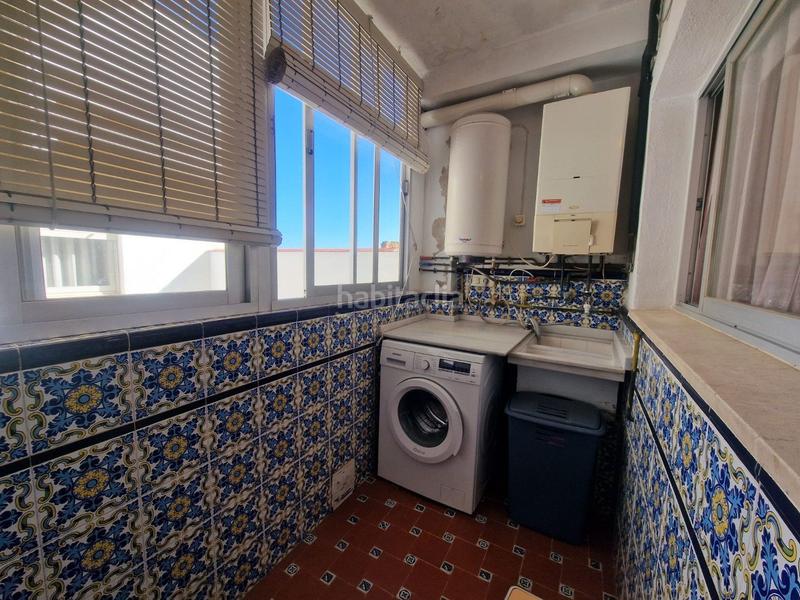 Foto 29d3df06-72d1-460b-97f7-394be52b6755. Edificio  centrico de 3 viviendas en perfecto estado con garaje y trastero en Alberic