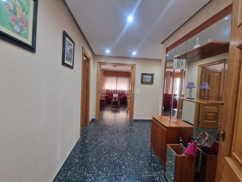 Foto 36acfb45-0ec2-4f58-8674-87662363256d. Edificio  centrico de 3 viviendas en perfecto estado con garaje y trastero en Alberic