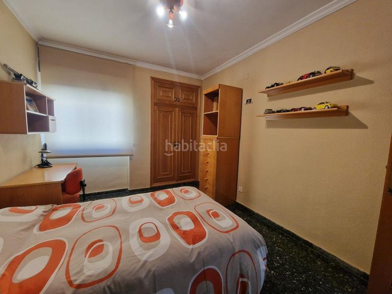 Foto 3d62a836-8208-4763-b93a-91ff4a0ef8bc. Edificio  centrico de 3 viviendas en perfecto estado con garaje y trastero en Alberic