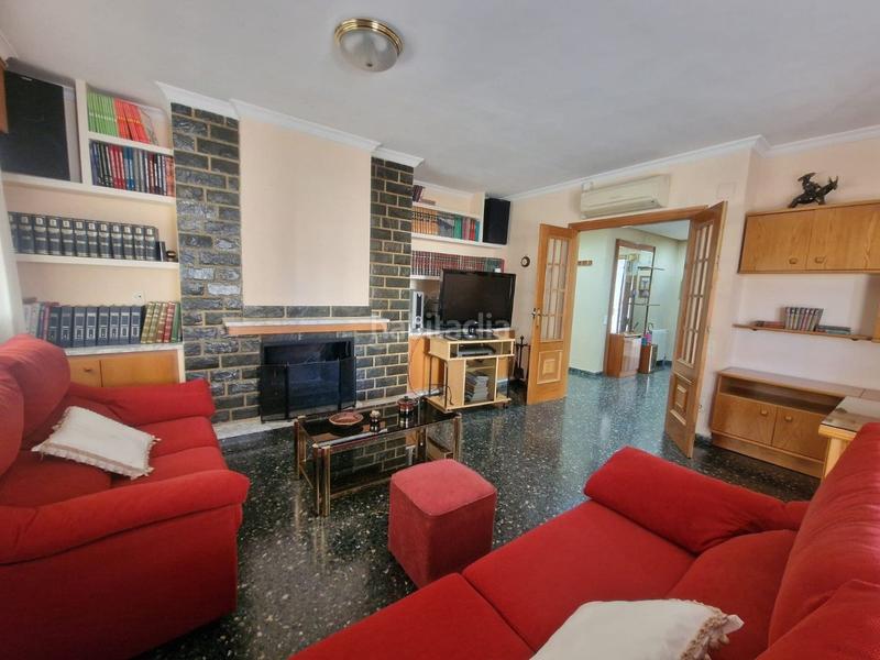 Foto 760ce311-2105-4f10-8f0a-cfe8c12f67d9. Edificio  centrico de 3 viviendas en perfecto estado con garaje y trastero en Alberic