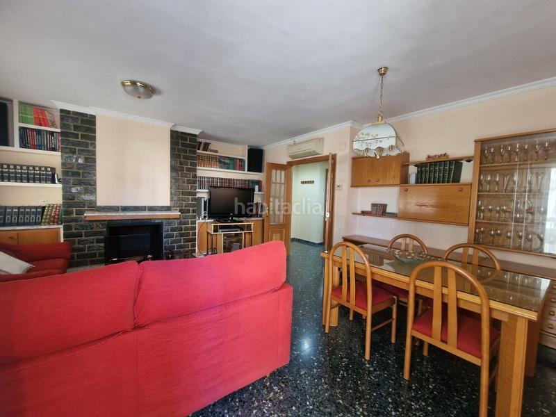 Foto 822ab305-256e-47a9-8f03-3910198177dc. Edificio  centrico de 3 viviendas en perfecto estado con garaje y trastero en Alberic