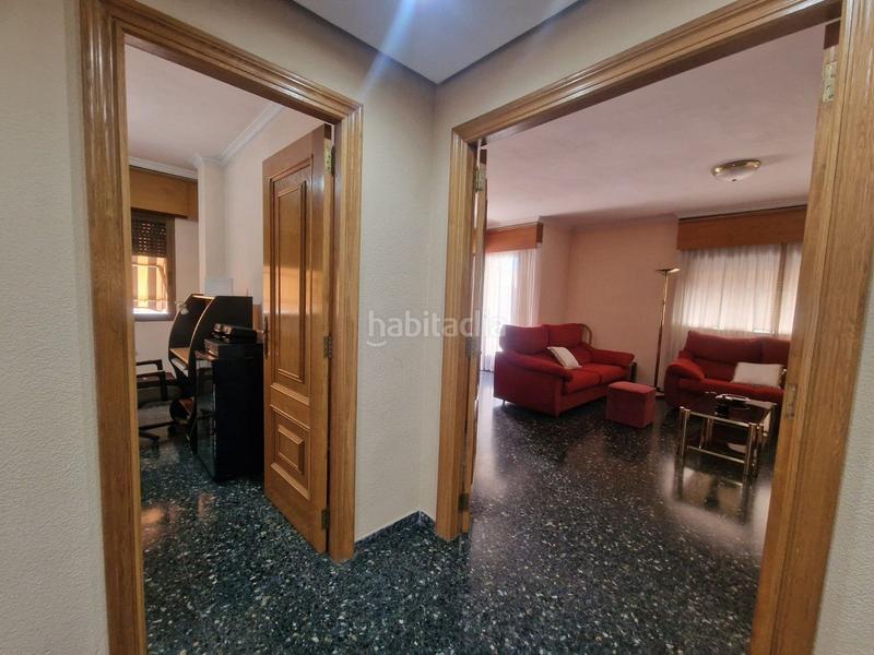 Foto 87cfbd0f-6203-4d15-9ff8-d39aef7b6a52. Edificio  centrico de 3 viviendas en perfecto estado con garaje y trastero en Alberic