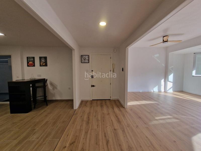 Foto 74f6f453-3529-40ee-80c5-141a587c053e. Piso amplio y bien ubicado con reforma integral en Oliva