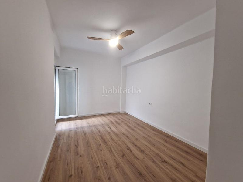 Foto bd5b22e3-88ce-46ea-a0ae-66ba67cde843. Piso amplio y bien ubicado con reforma integral en Oliva