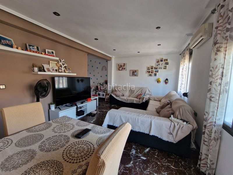 Foto c6160ec1-f451-4e93-8fe0-1e8f4fcf1f71. Pis a Albalat de la Ribera