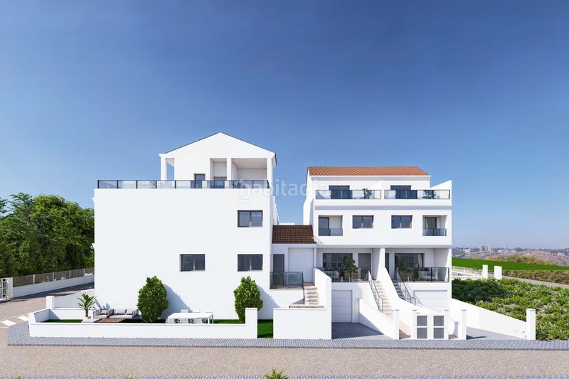 Foto 4b4b3b47-7d88-4847-b707-59b7916c3f0f. Casa adossada amb aparcament piscina a Rafal